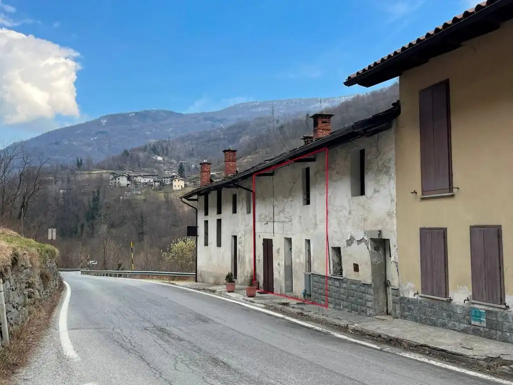 Casa indipendente in vendita a Perrero