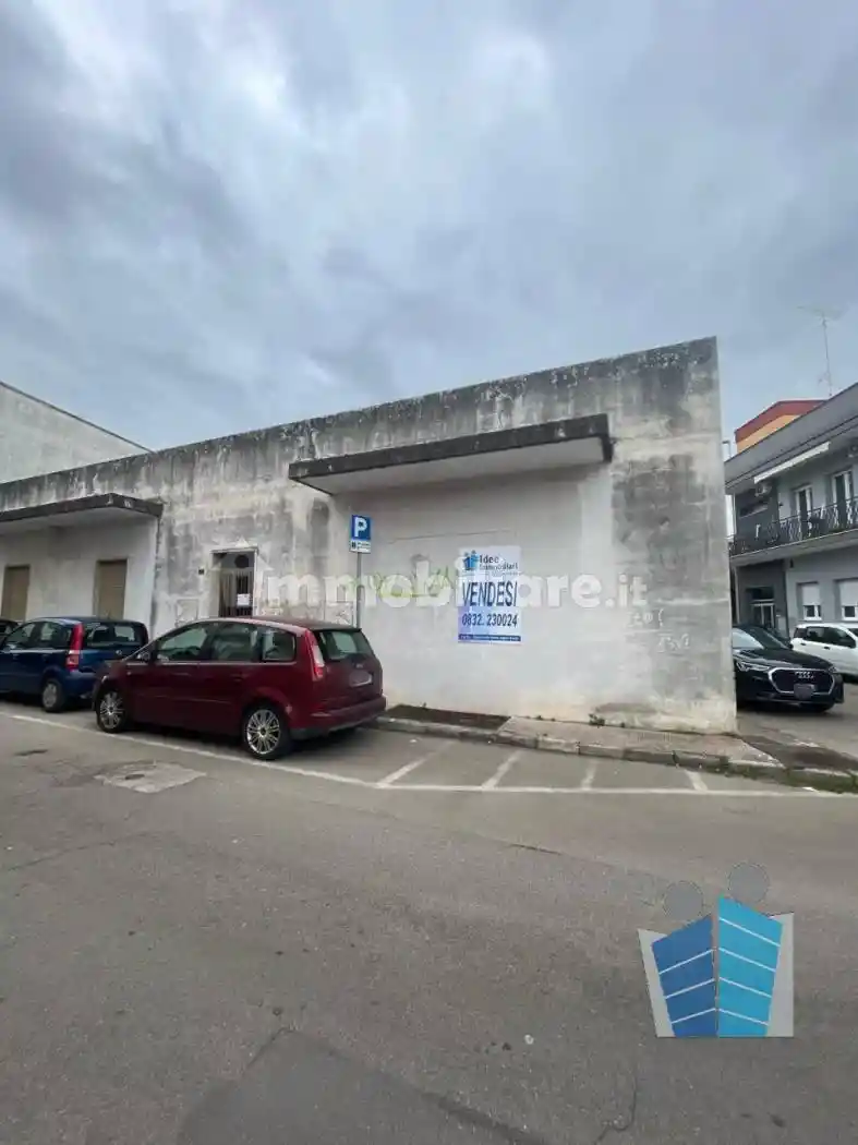 Palazzo - Edificio in vendita a San Cesario di Lecce