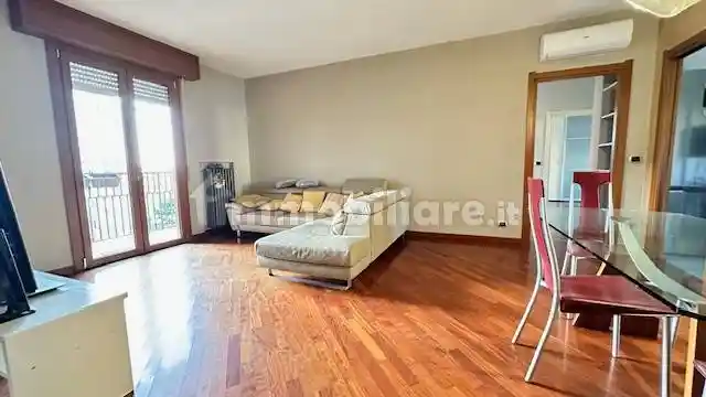 Appartamento in affitto a Modena