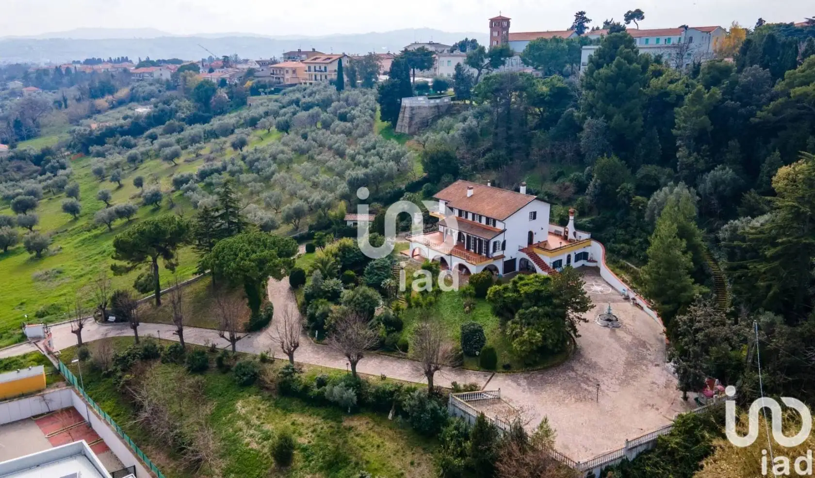 Villa in vendita a Giulianova