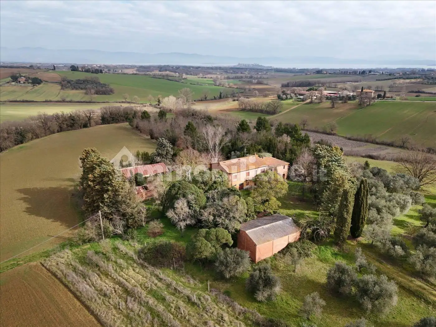 Rustico - Casale in vendita a Castiglione del Lago