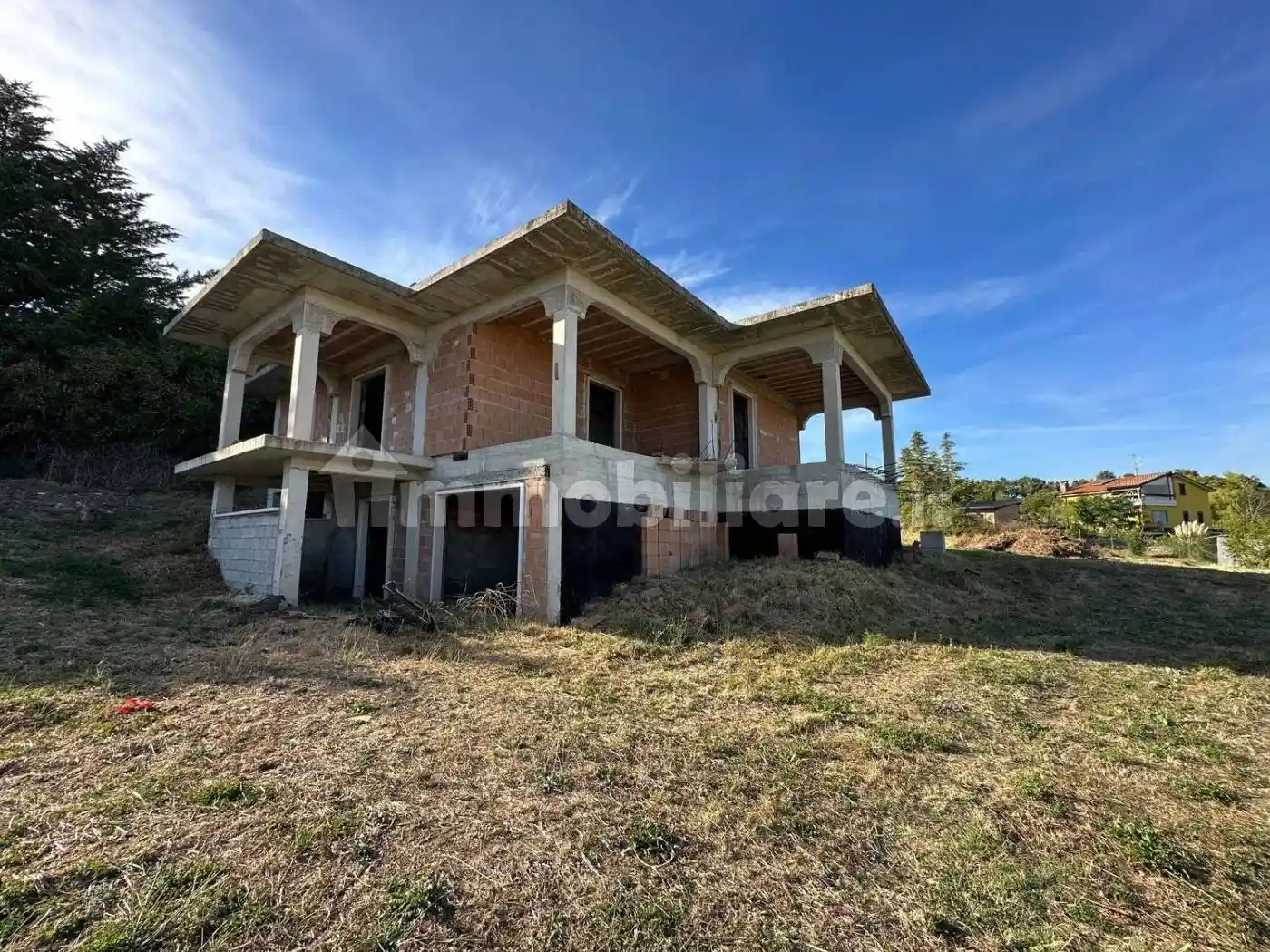 Villa in vendita a Oratino