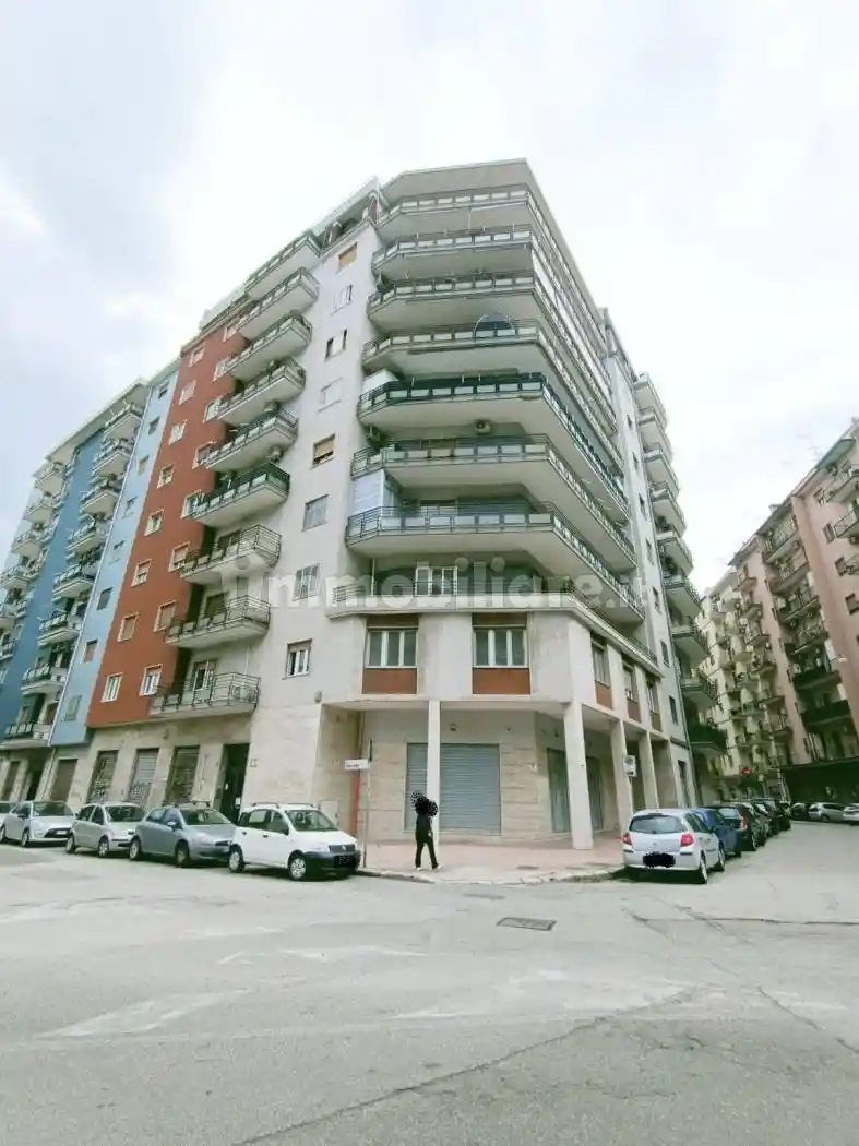 Appartamento in vendita a Taranto