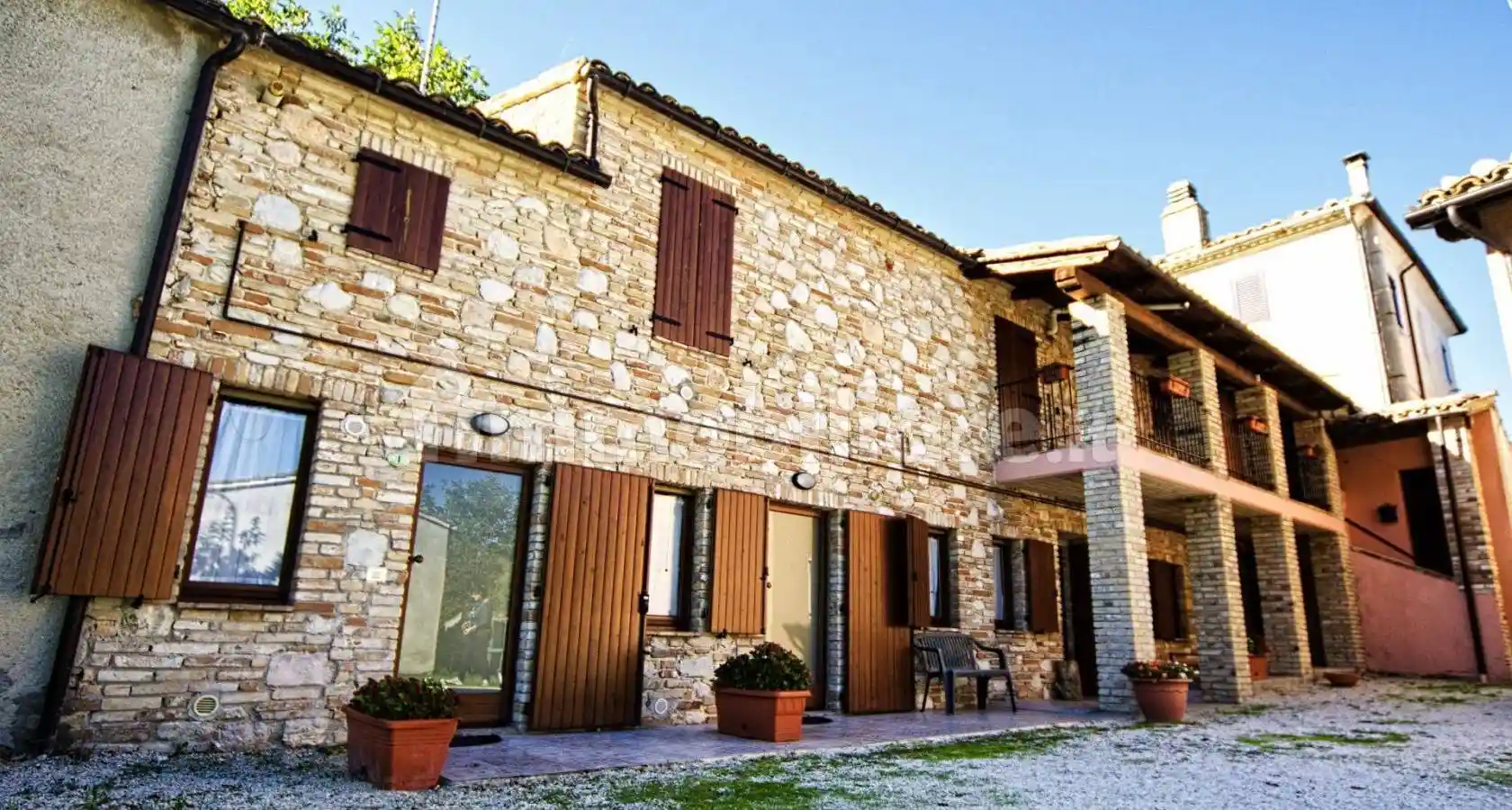 Palazzo - Edificio in vendita a Sarnano