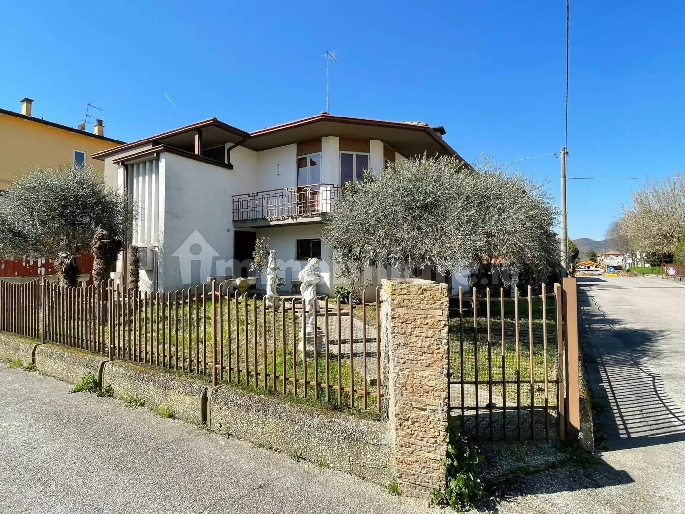 Villa unifamiliare via Vittorio Veneto 10, Battaglia Terme, Due Carrare - foto 2