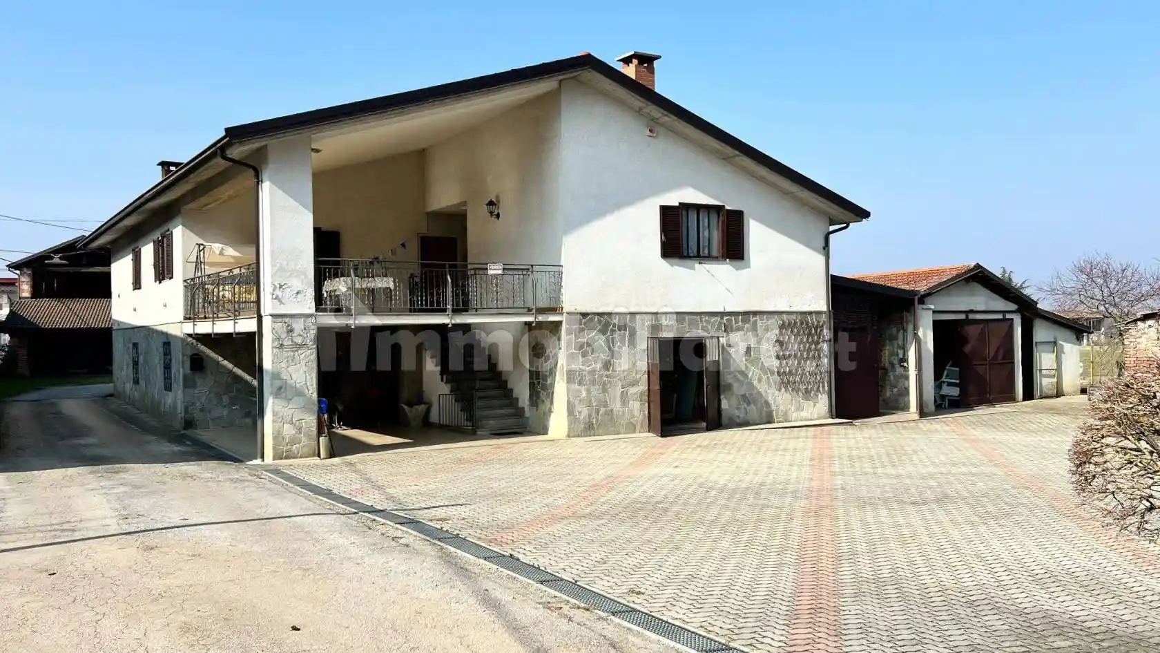 Casa indipendente in vendita a Chiusa di Pesio