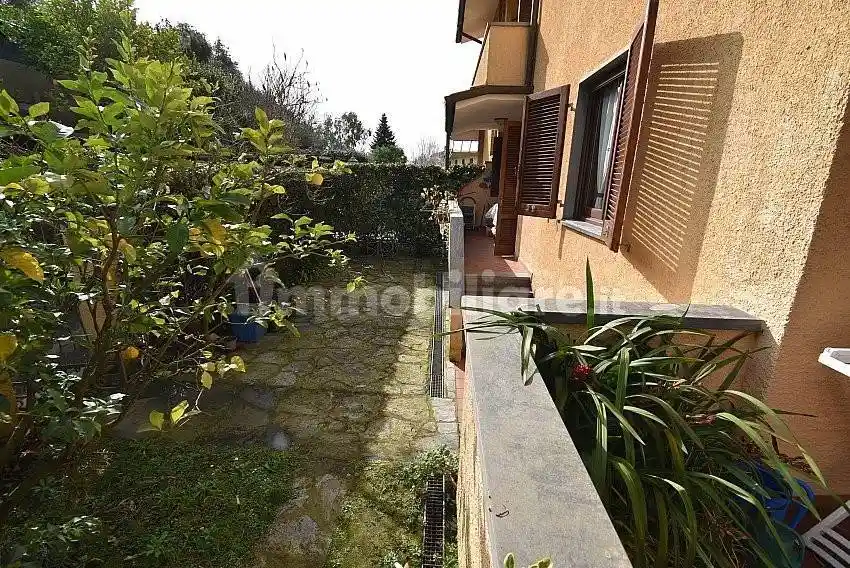 Villa in vendita a Pietrasanta