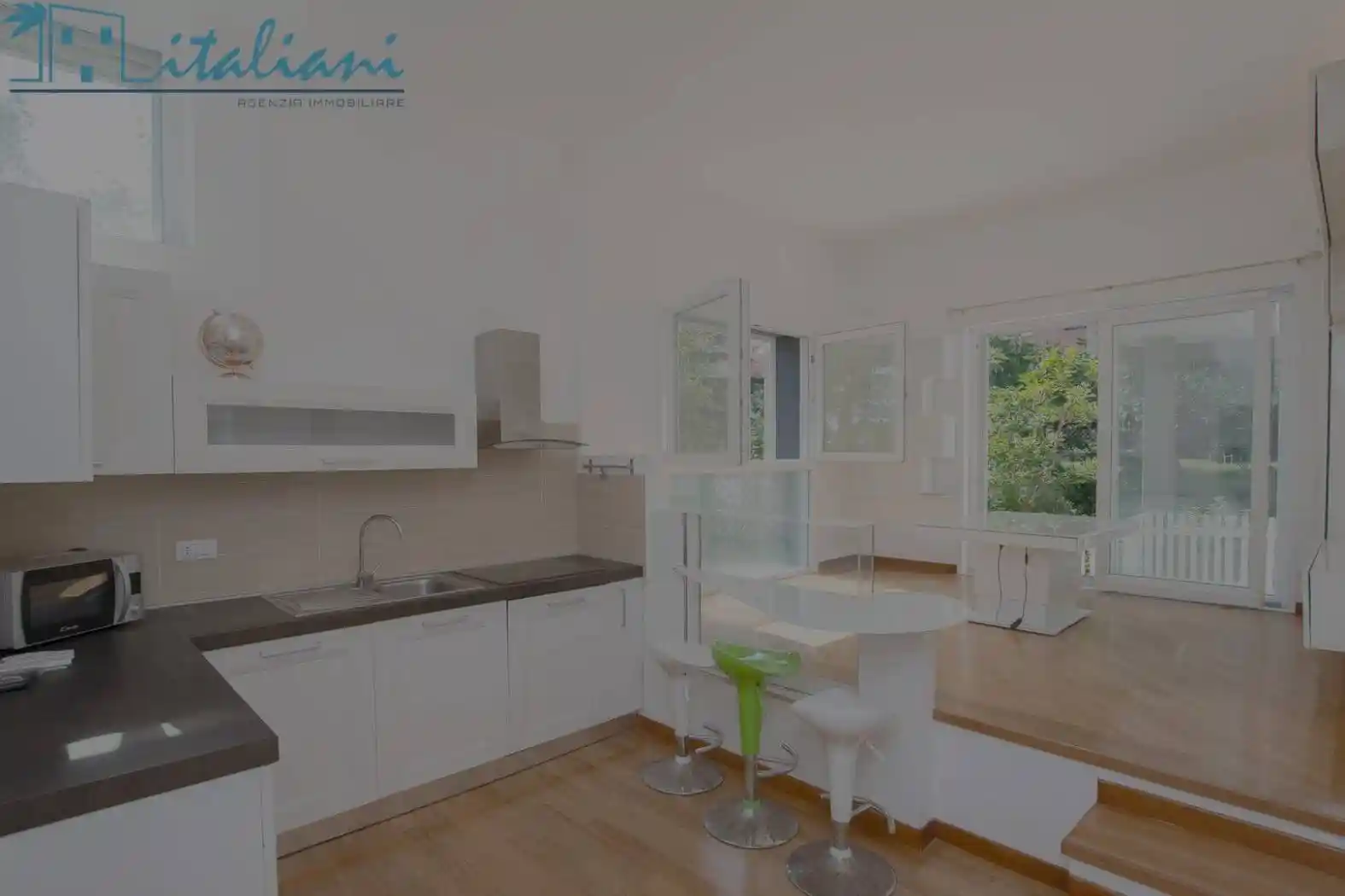 Appartamento in vendita a Varazze