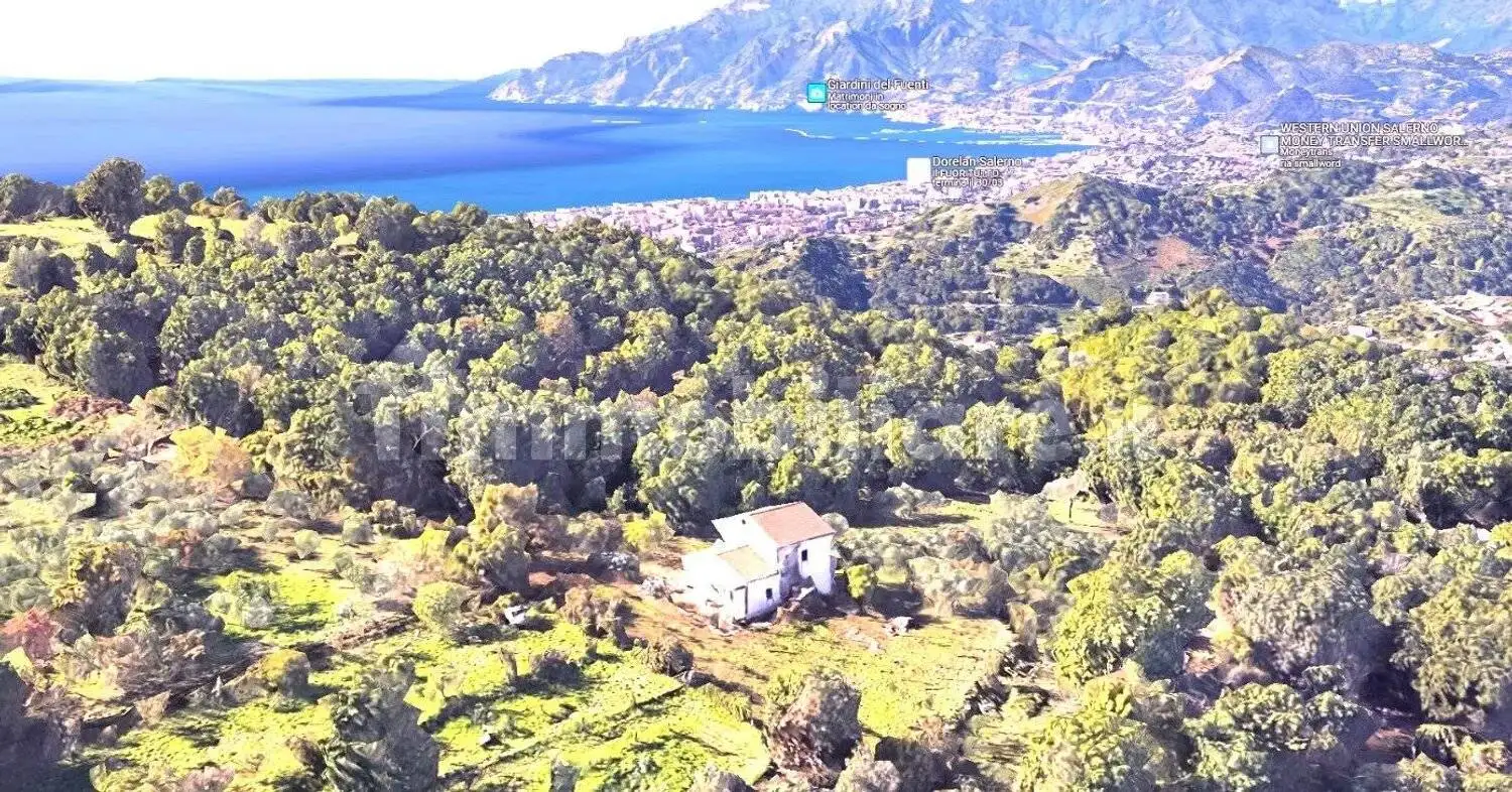 Villa in vendita a Salerno