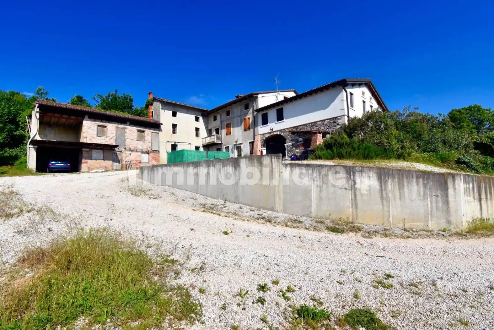 Rustico - Casale in vendita a Chiampo