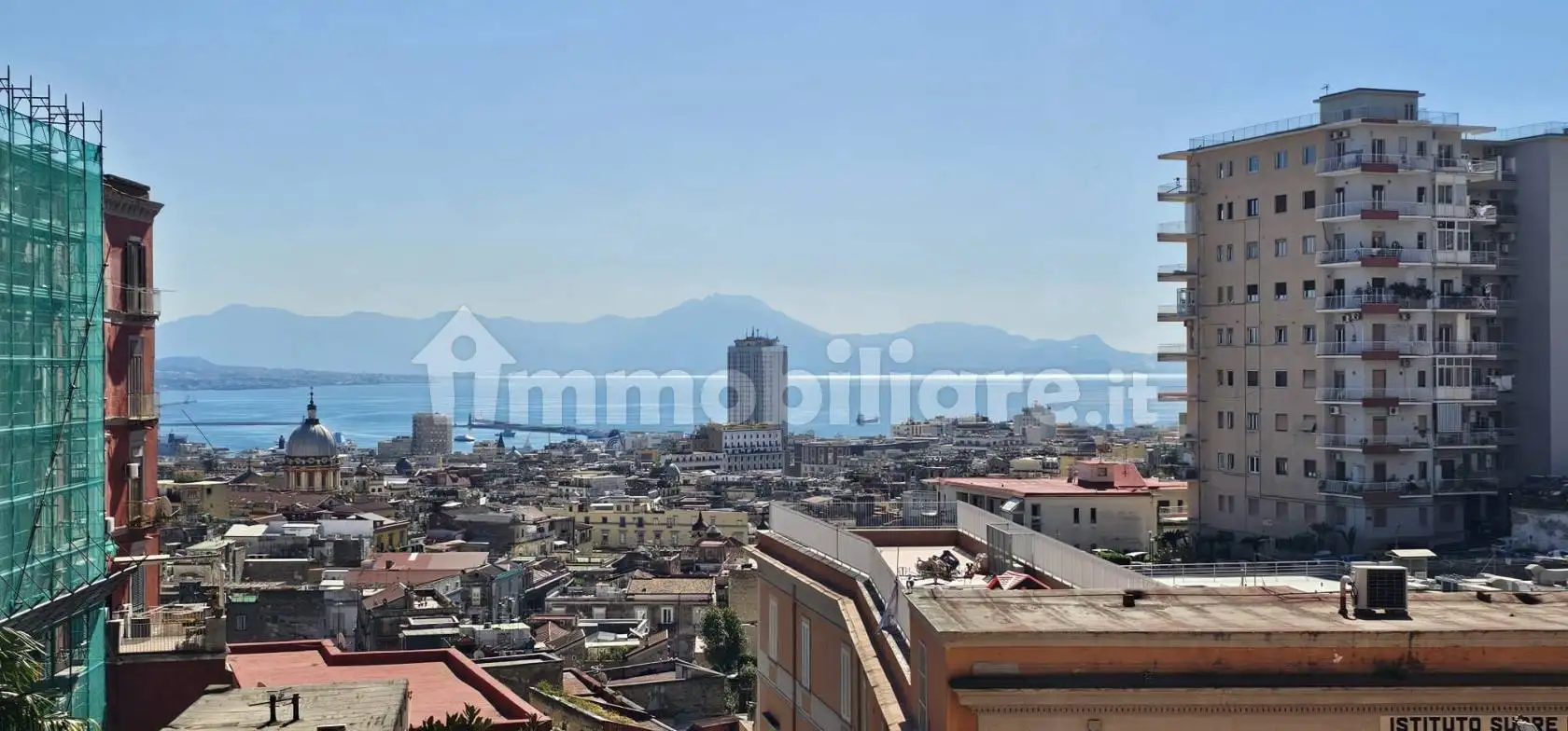 Appartamento in vendita a Napoli