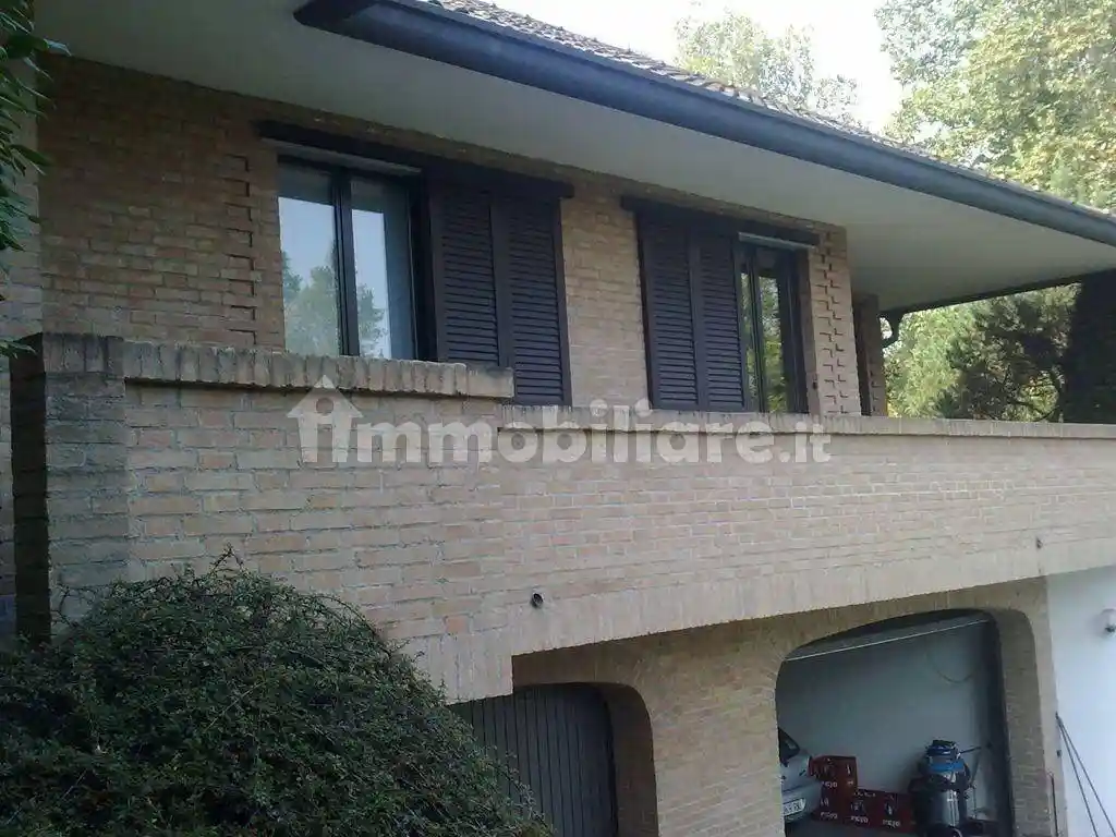 Villa in vendita a Carimate