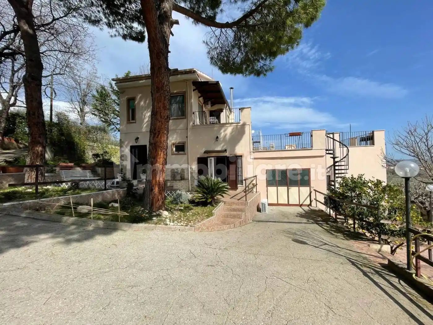 Villa unifamiliare, ottimo stato, 254 m², Centro, Collecorvino - foto 3