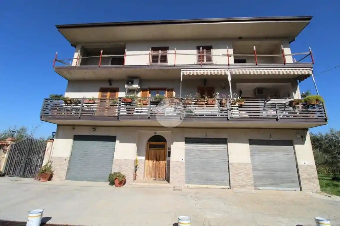 Trilocale via Pantoni 49, Taverna, Montalto Uffugo - foto 3