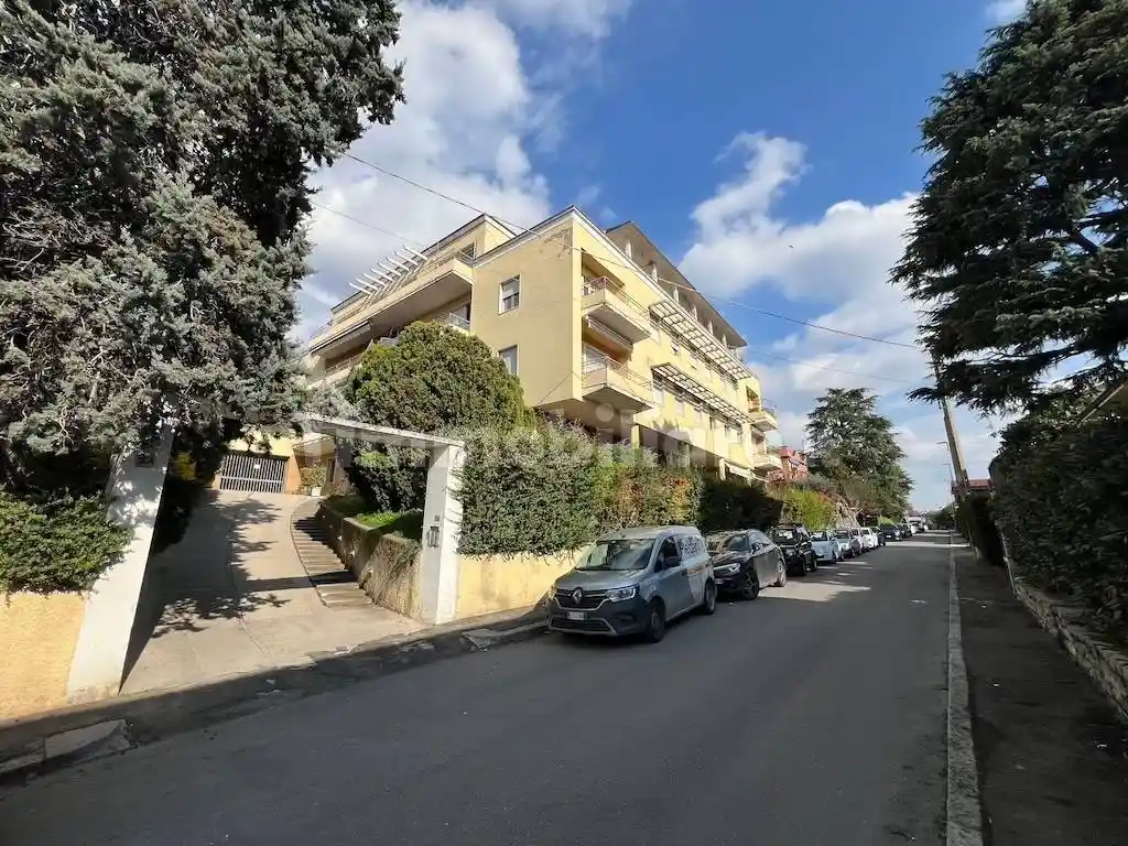 Appartamento in affitto a Brescia