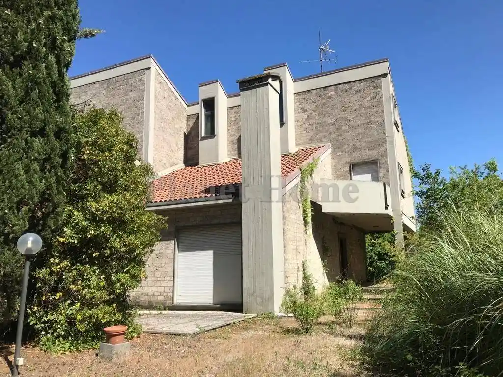 Villa in vendita a Amelia