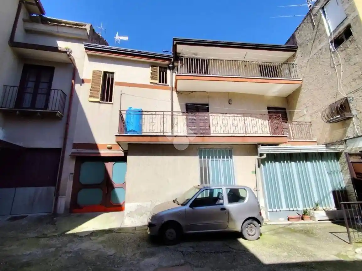 Terratetto unifamiliare via Roma 51, Centro, Cervino - foto 2