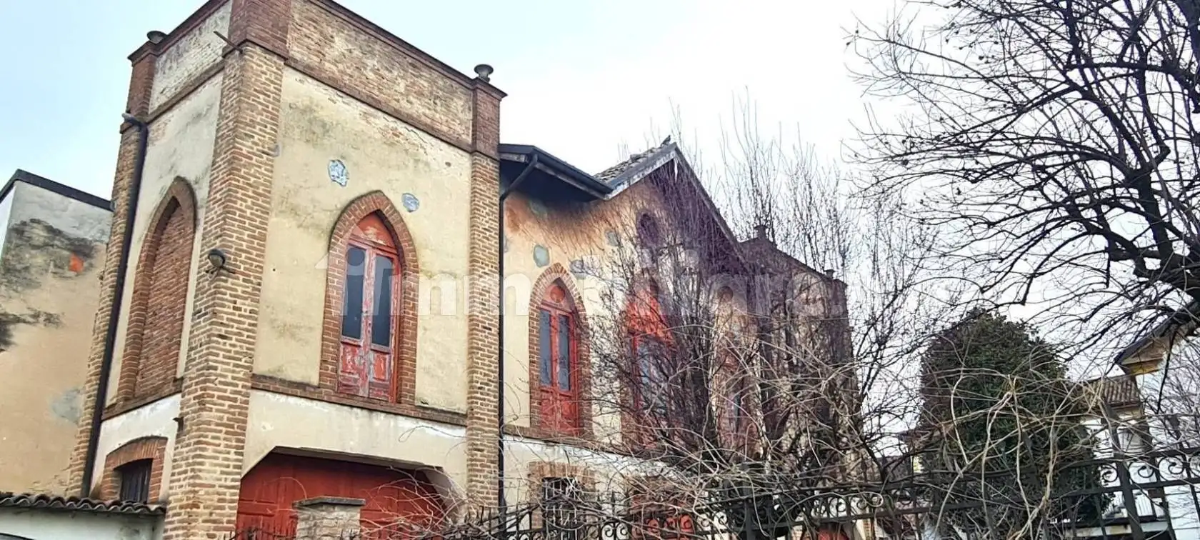 Rustico - Casale in vendita a Montebello della Battaglia