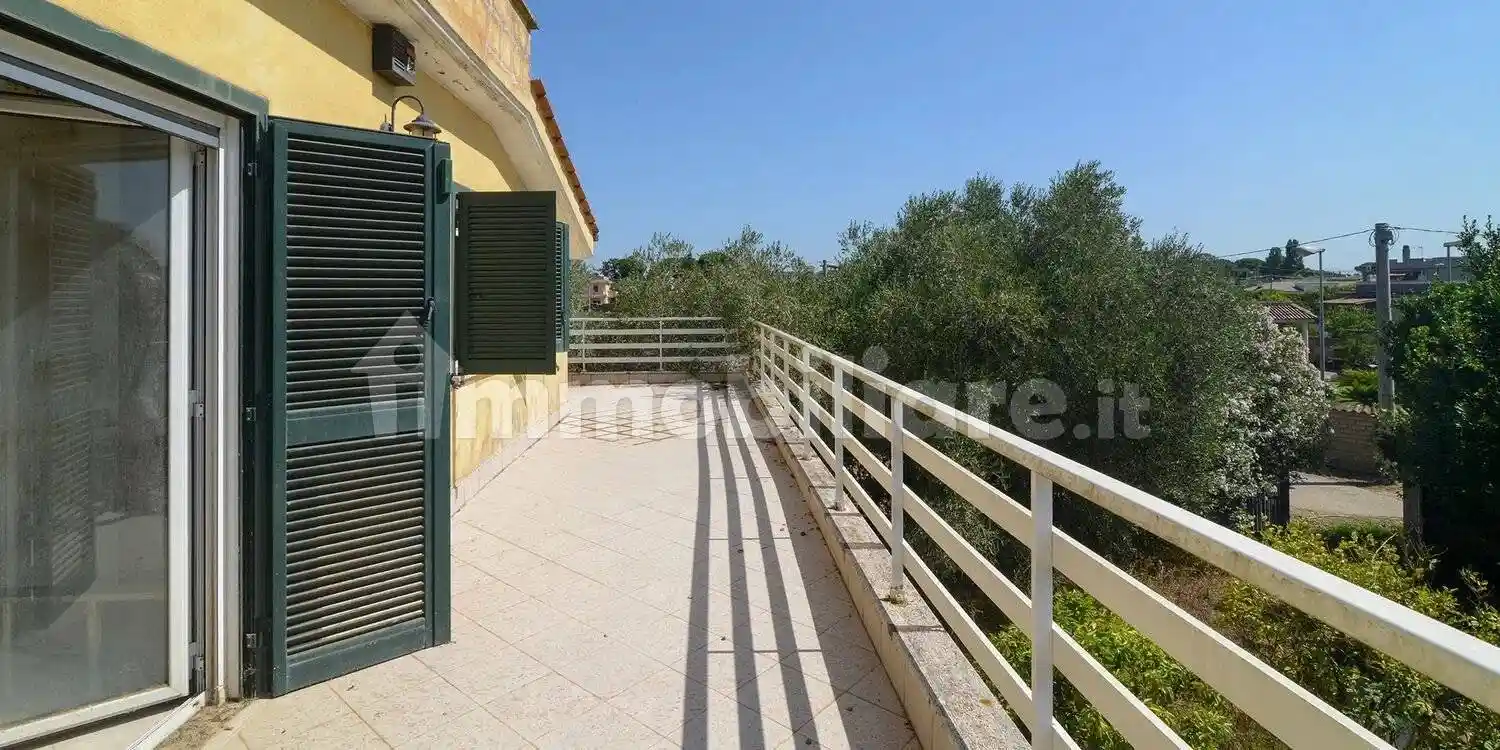 Villa in vendita a Nettuno