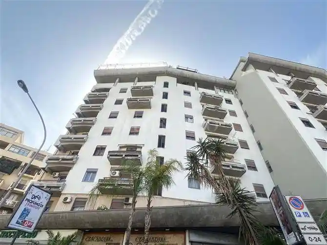 Appartamento in vendita a Palermo