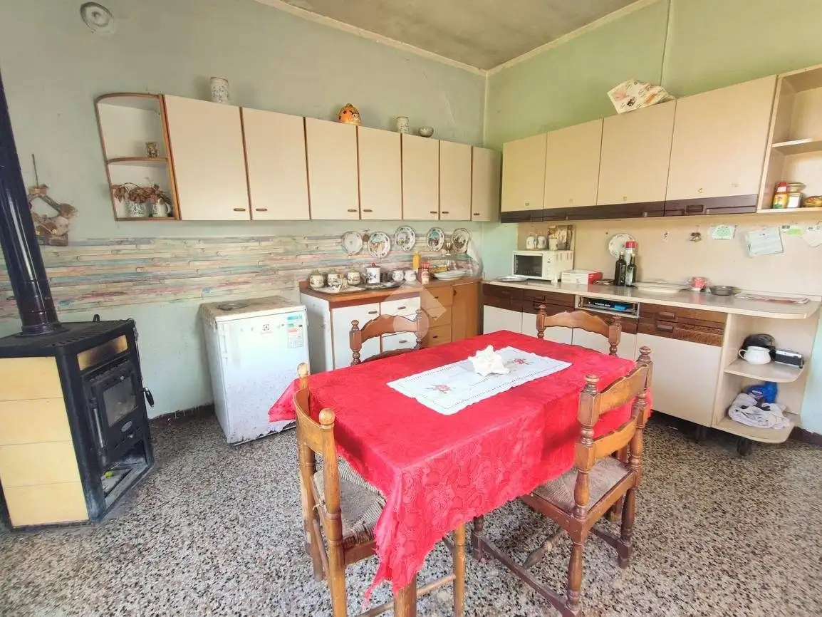 Terratetto unifamiliare frazione Inselmina 10, Inselmina, Berzano di Tortona - foto 4