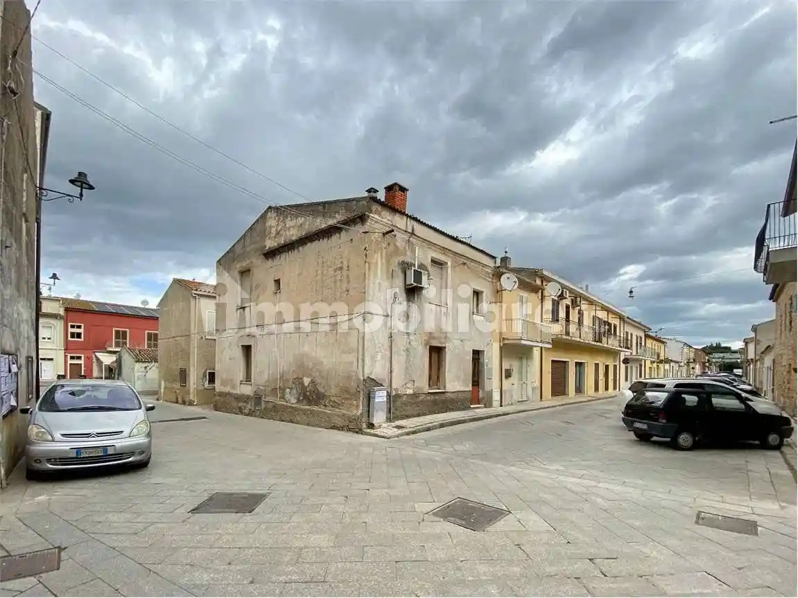 Bilocale via Vittorio Emanuele, 57, Monti - foto 5