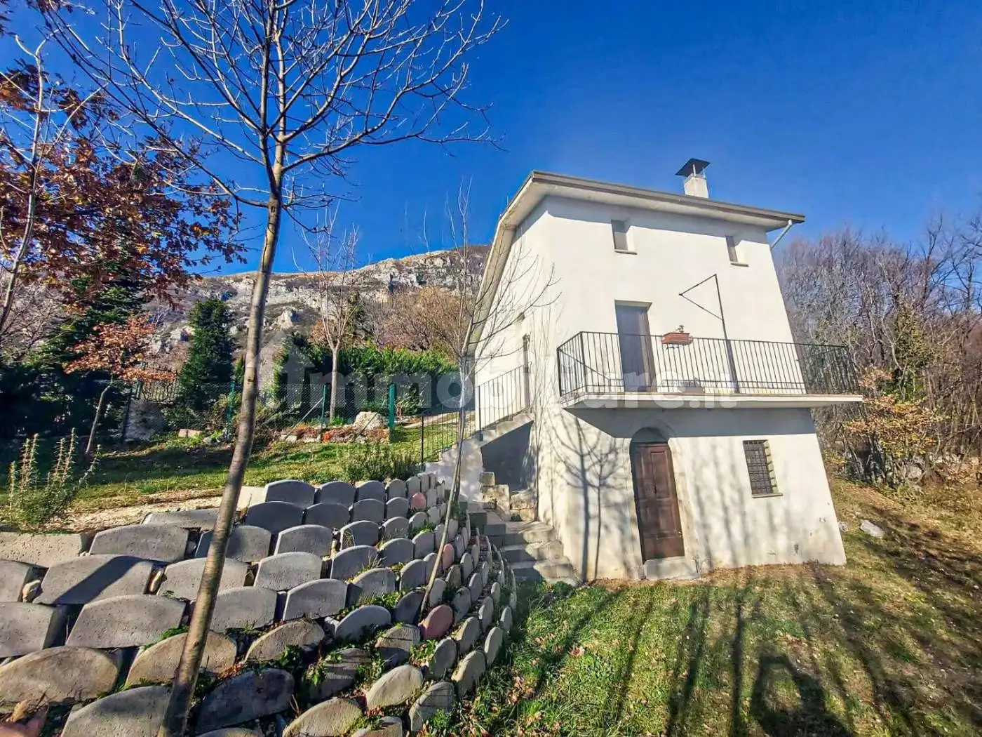 Villa in vendita a Fara San Martino