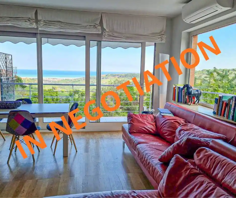 Villa in vendita a Acquaviva Picena