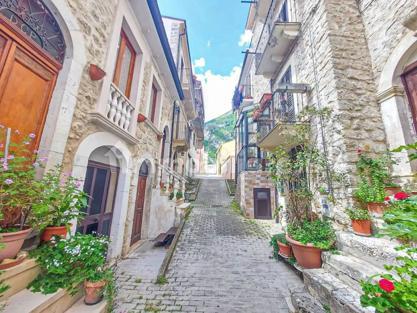 Rustico - Casale in vendita a Fara San Martino