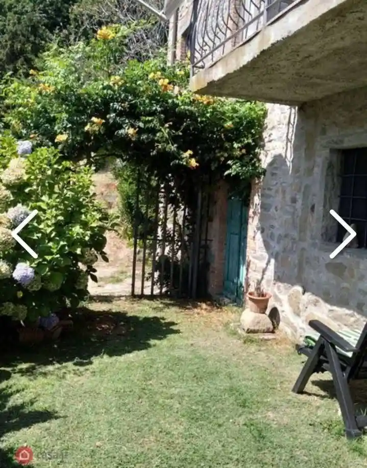 Casa indipendente in vendita a Villa Basilica