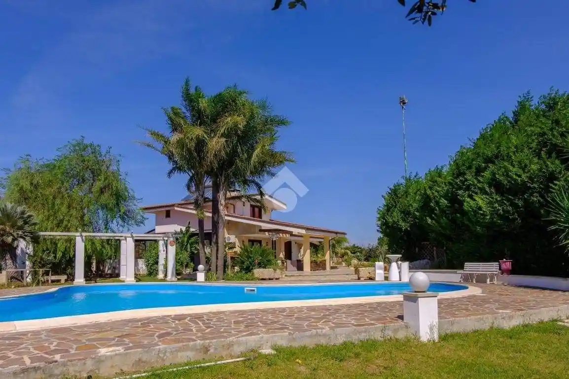 Villa in vendita a Racale