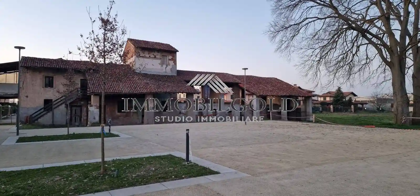 Rustico - Casale in vendita a Abbiategrasso