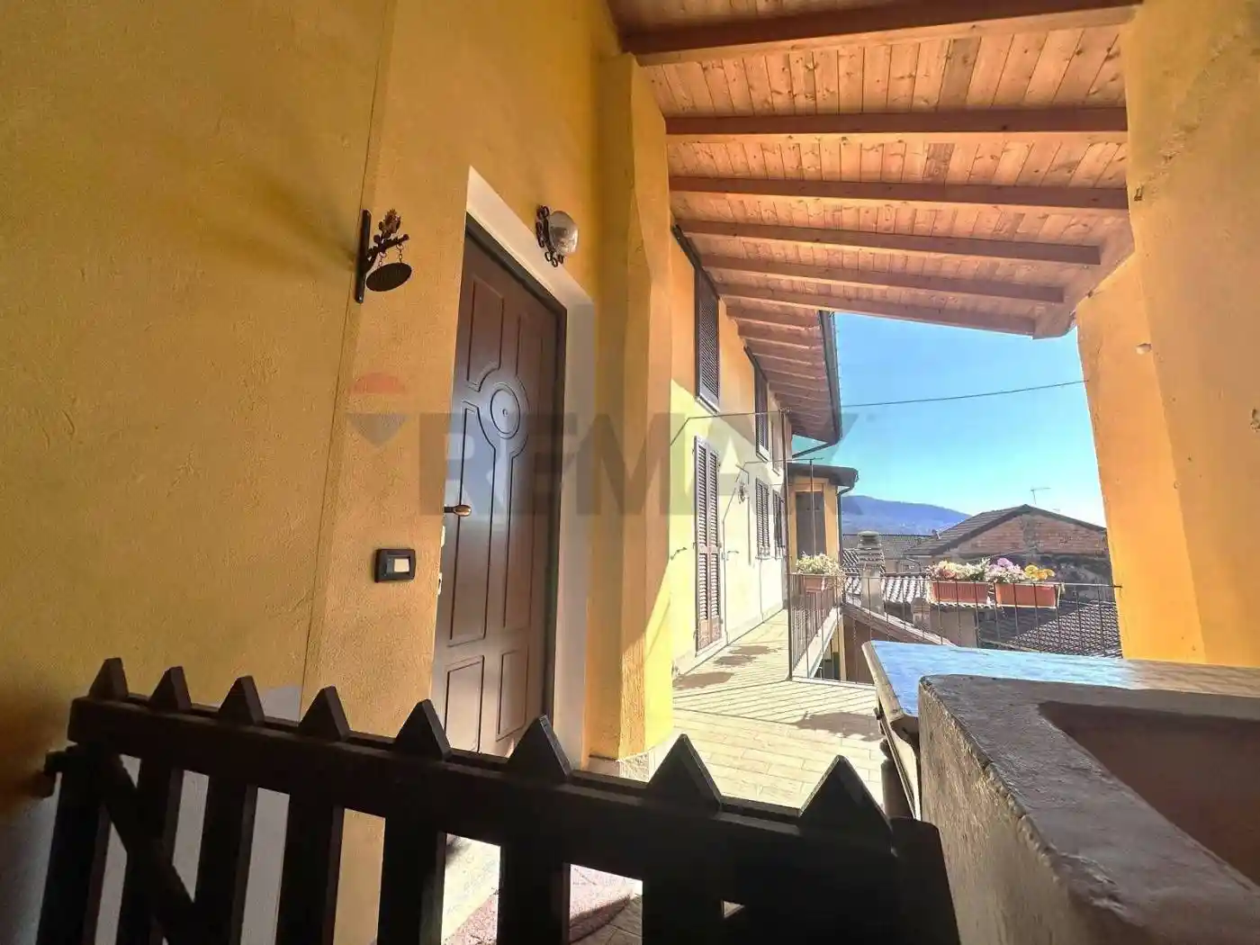 Appartamento in vendita a Cuveglio