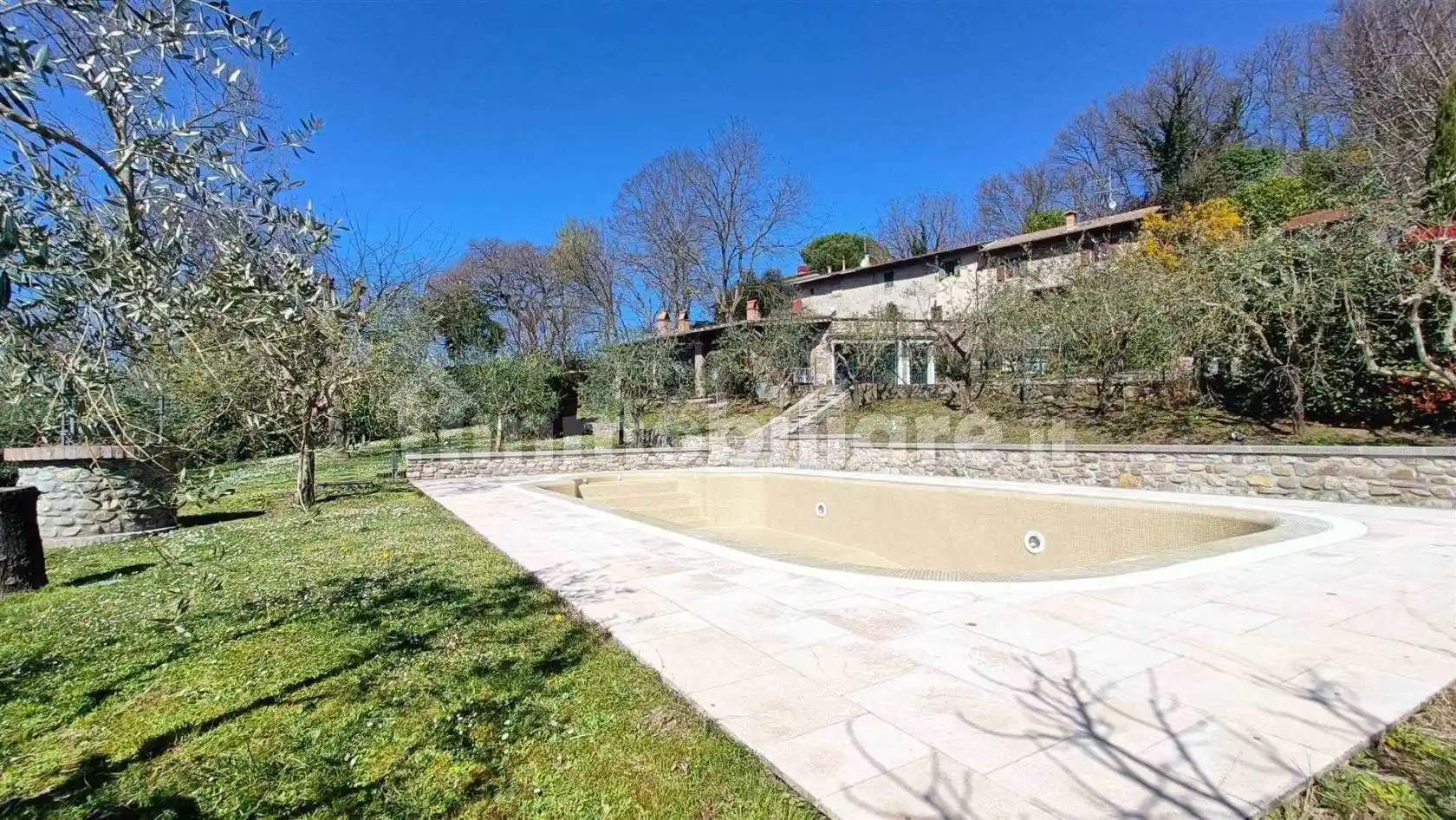 Rustico - Casale in vendita a Vicchio