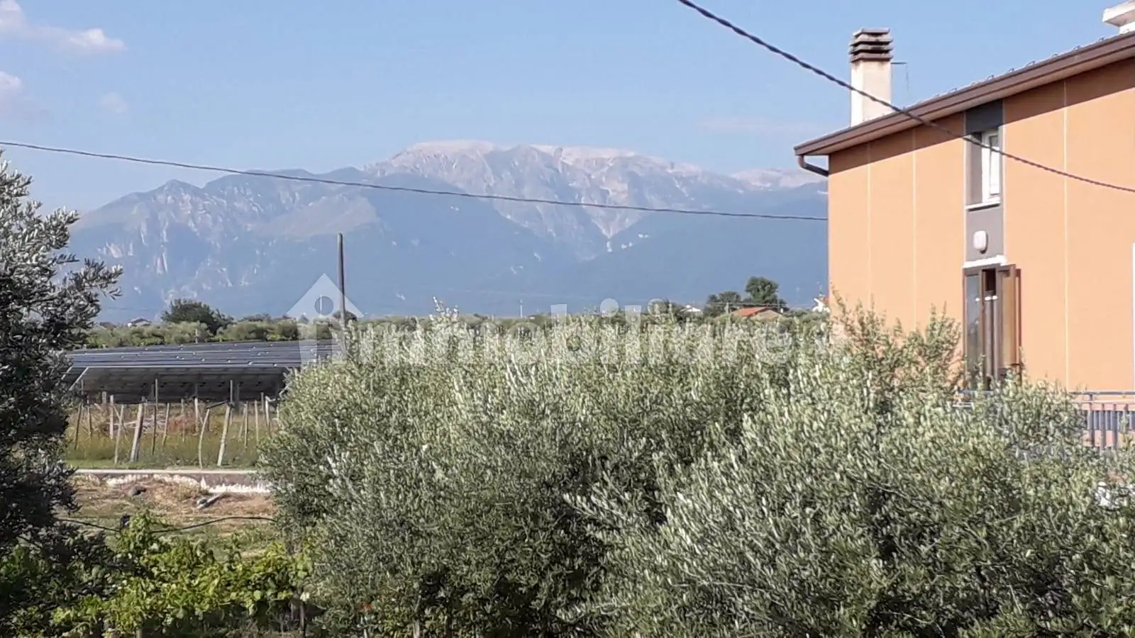 Terratetto unifamiliare 133 m², Arielli - foto 2