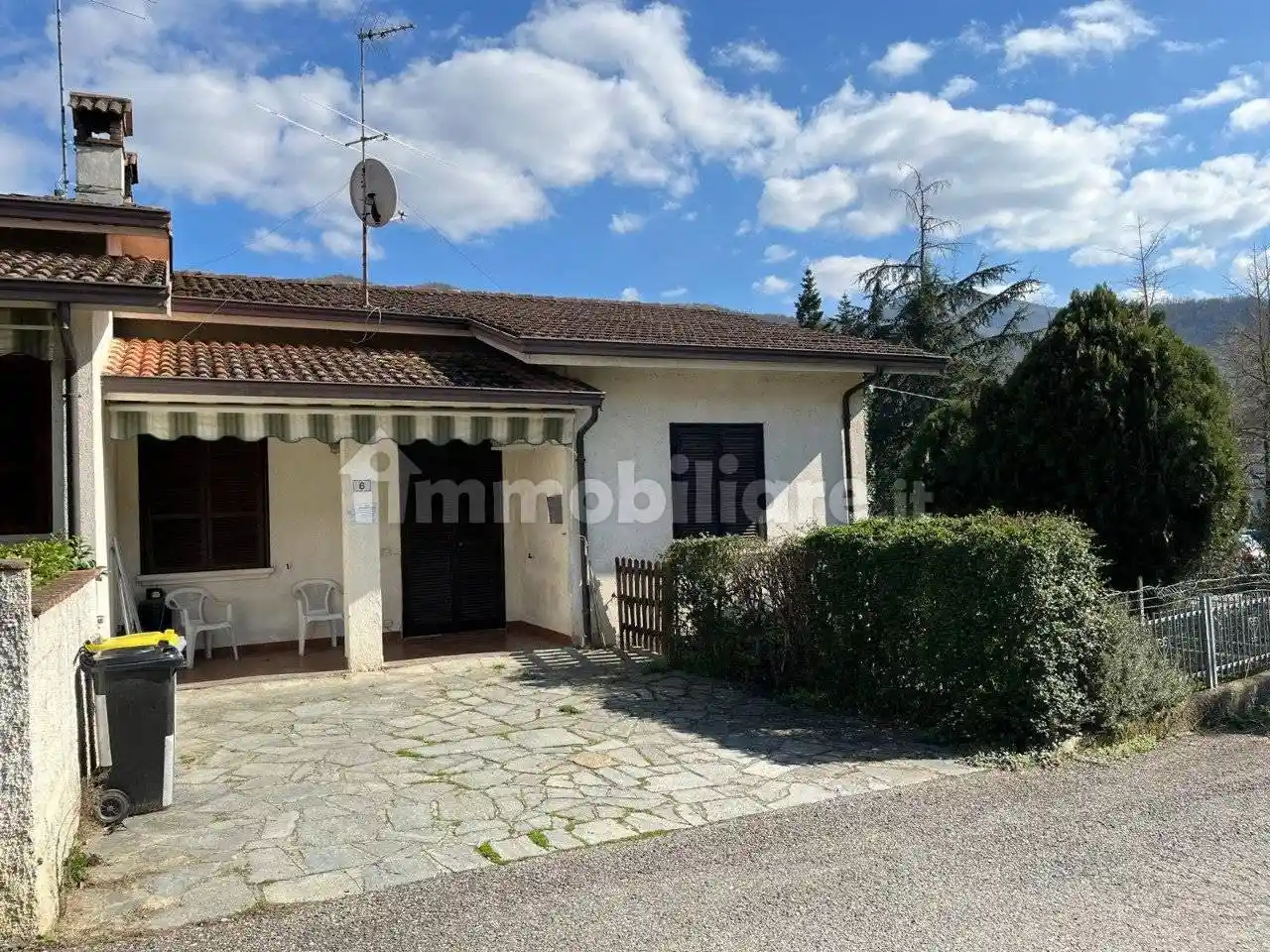 Villa in vendita a Bobbio