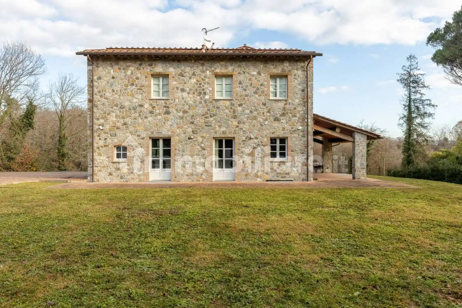 Villa in vendita a Lucca