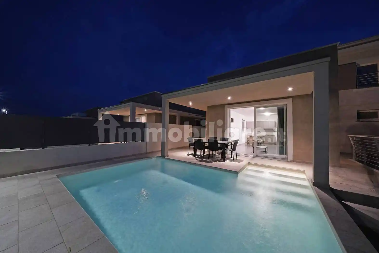 Villa in vendita a Sirmione