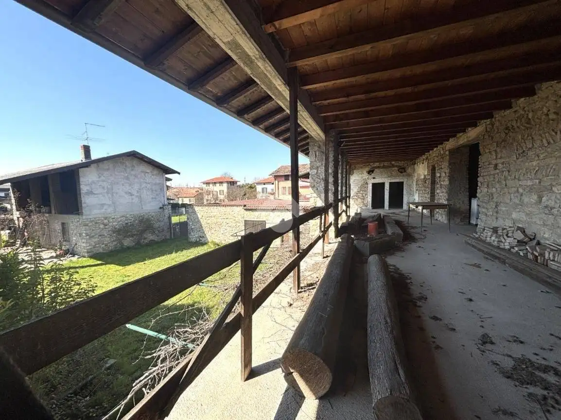 Terratetto unifamiliare via Gavazzoli 43, Carobbio, Carobbio degli Angeli - foto 2