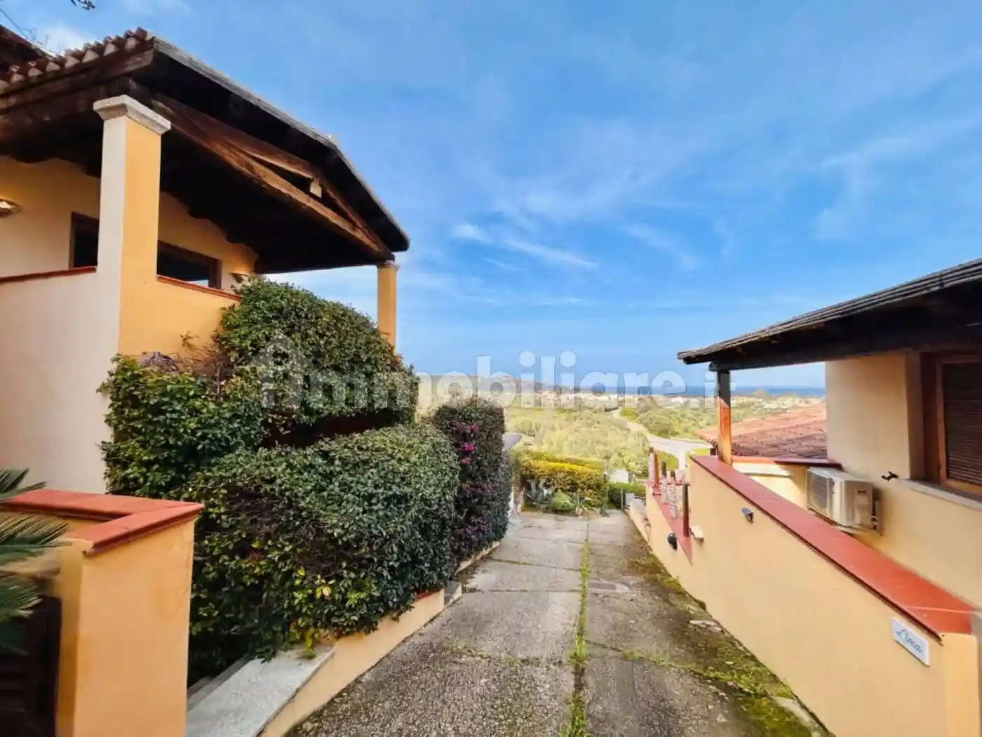 Appartamento in vendita a Budoni