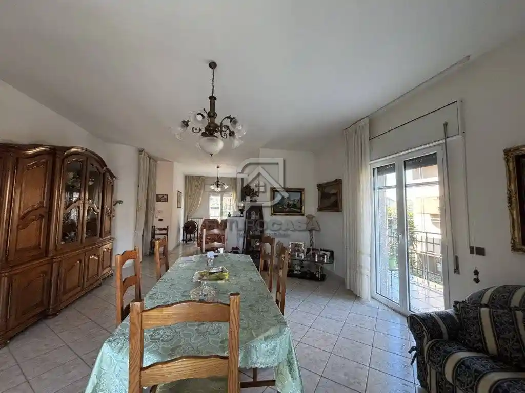 Villa plurifamiliare via Francesco De Sanctis, Apice - foto 4