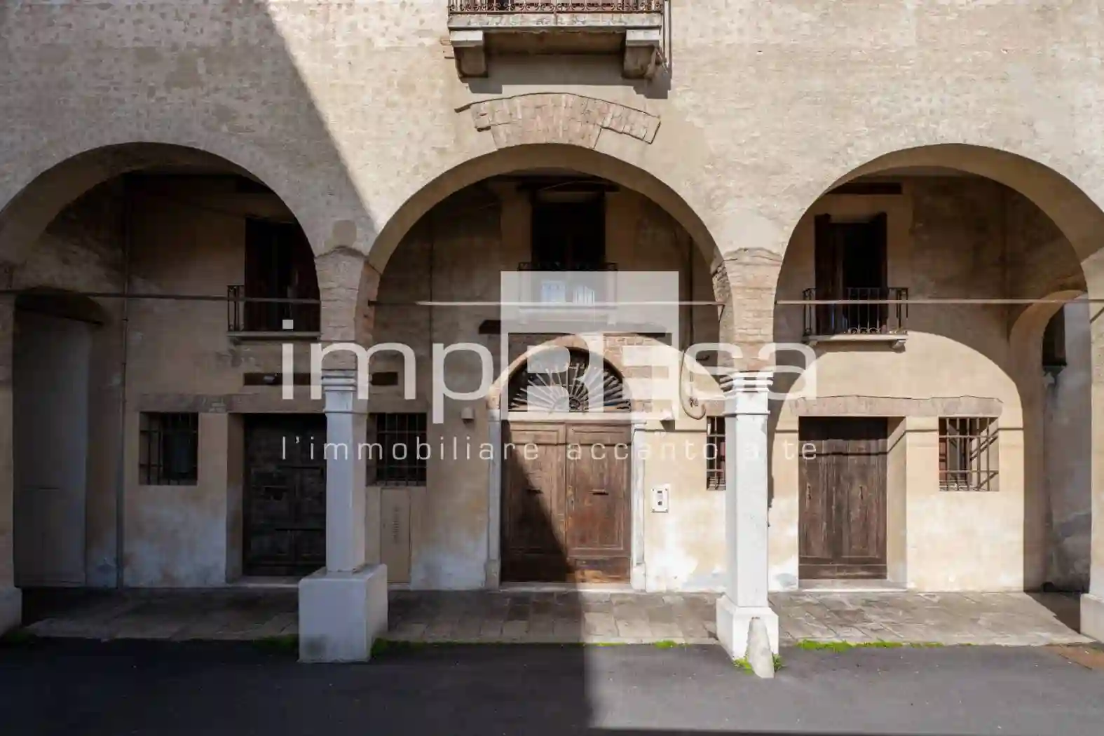 Palazzo - Edificio - foto 2