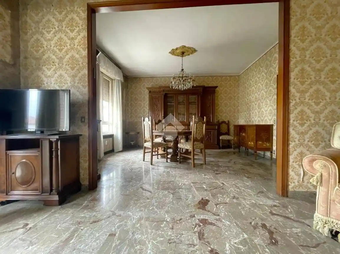 Appartamento in vendita a Cremona