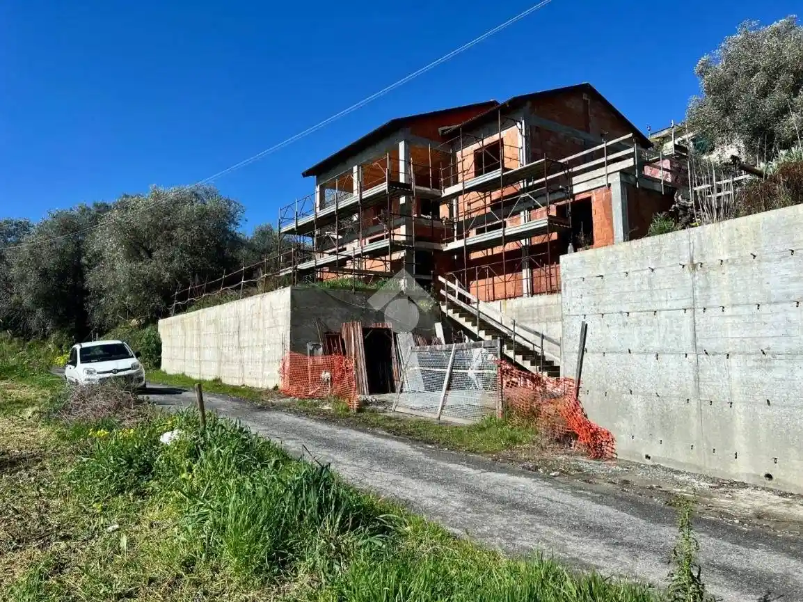 Villa in vendita a Andora