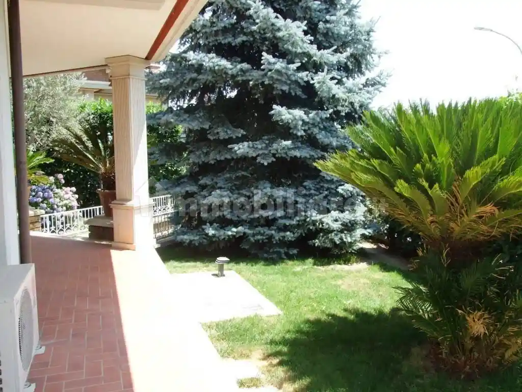 Villa unifamiliare Contrada Sant'Eustachio Pennini 3H, Valle, Pennini, Sant'Eustachio, Avellino - foto 5