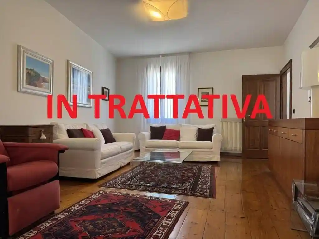 Rustico - Casale in vendita a Cordenons