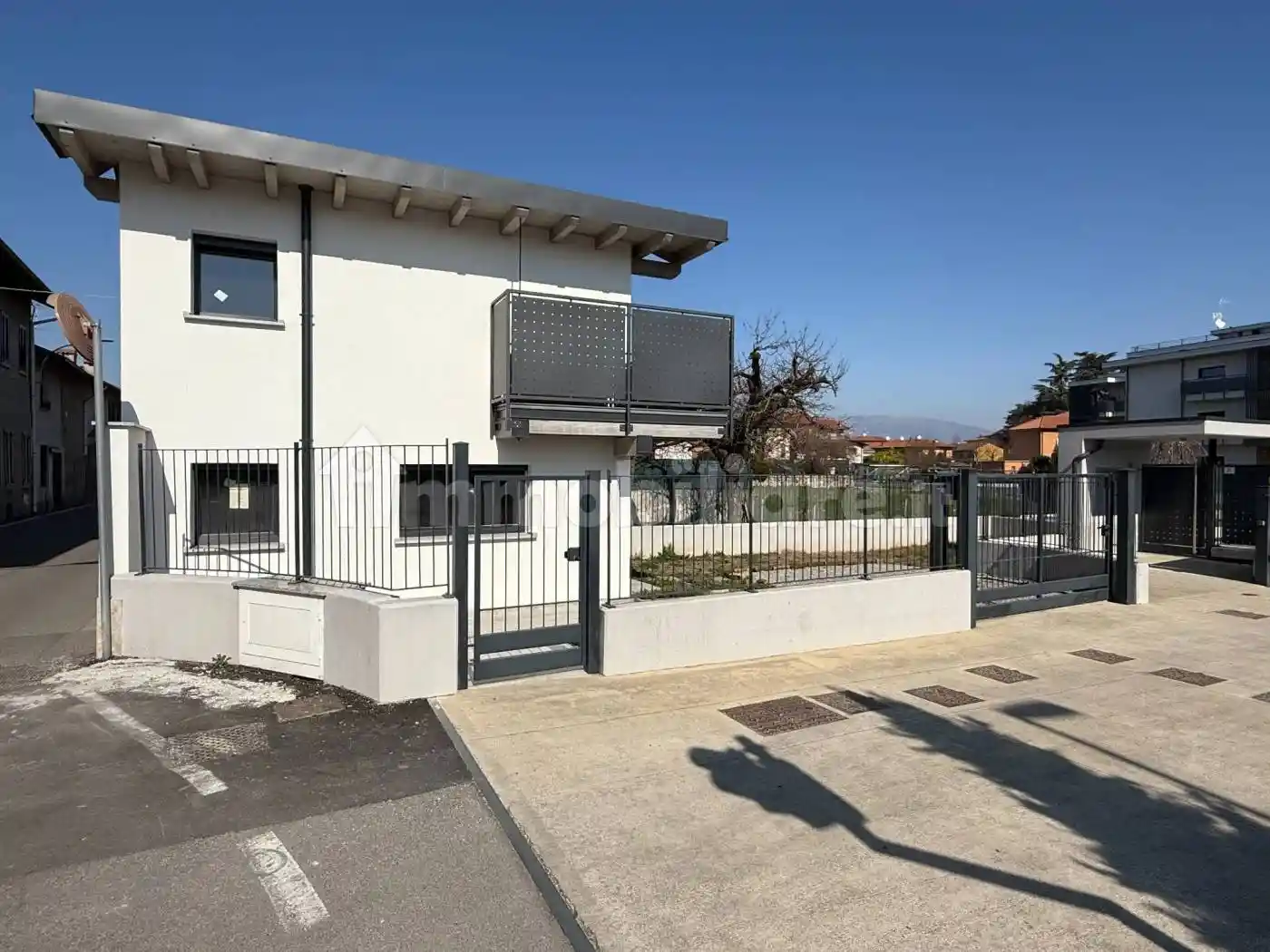 Villa in vendita a Cornate d'Adda