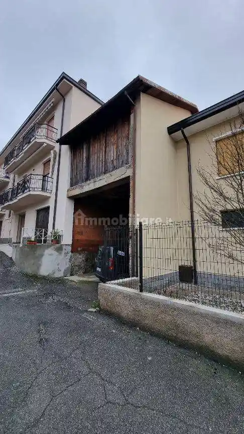 Casa indipendente in vendita a Monticello Brianza