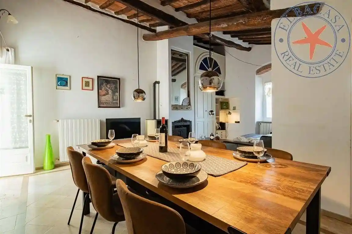 Appartamento in vendita a Capoliveri