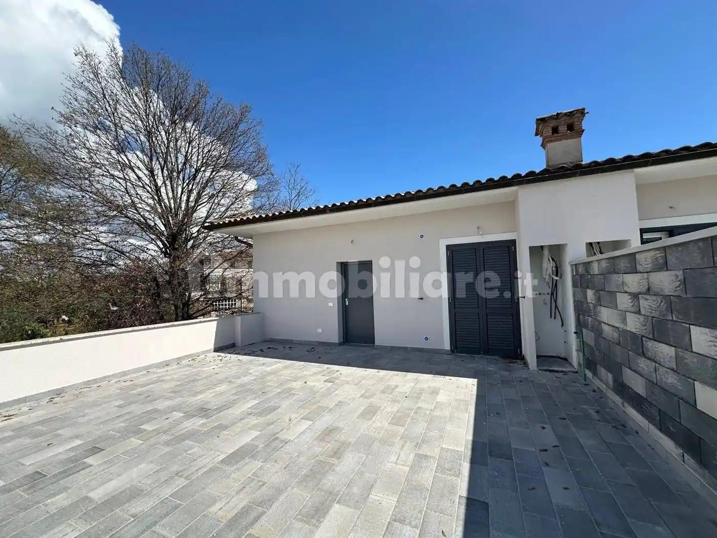 Casa indipendente in vendita a Manziana